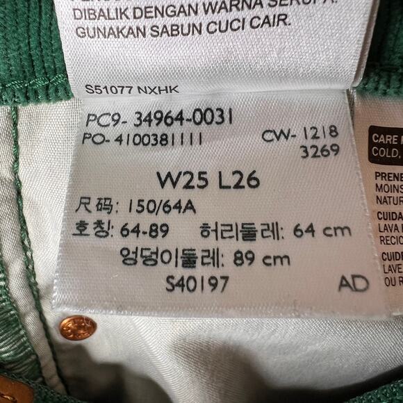 Levis Pants Womens Size 25 Kelly Green Wedgie Straight Corduroy Button Fly - Picture 15 of 16